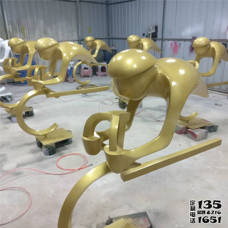 學院玻璃鋼抽象人物騎自行車玻璃鋼雕塑 學院玻璃鋼抽象人物騎自行車玻璃鋼雕塑