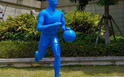 公園廣場玻璃鋼運動打籃球的人物雕塑