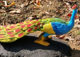公園仿真動(dòng)物孔雀雕塑