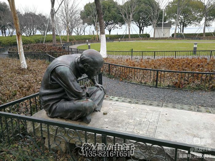 人物雕塑實(shí)拍圖
